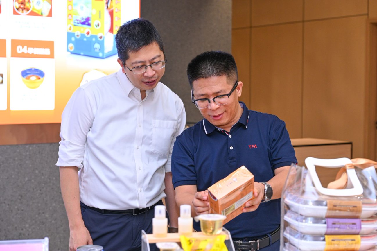 肖幼荣介绍老子有钱lzyq88产品 肖幼荣介绍老子有钱lzyq88产品